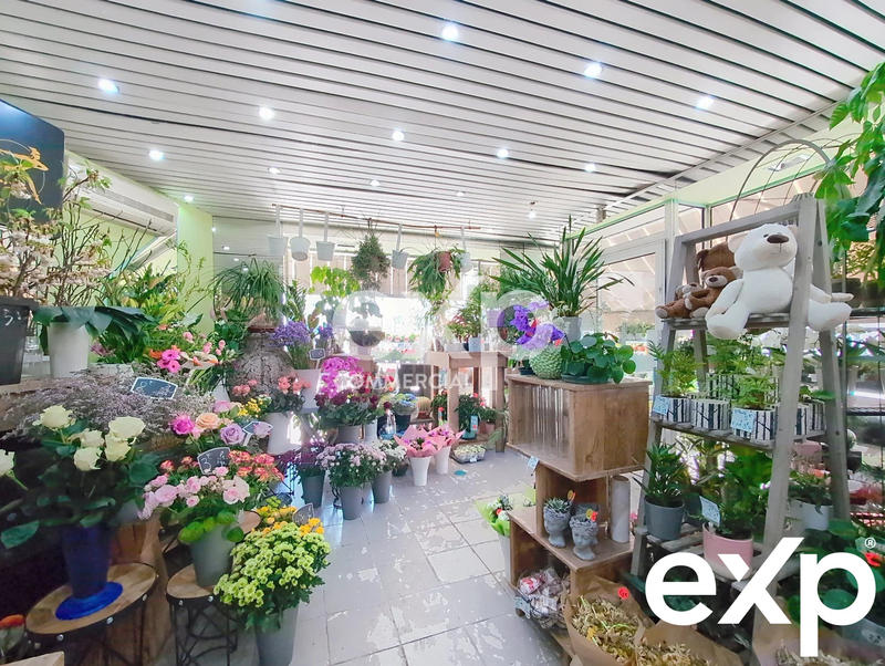 Fonds de commerce - Local commercial - 114 m²