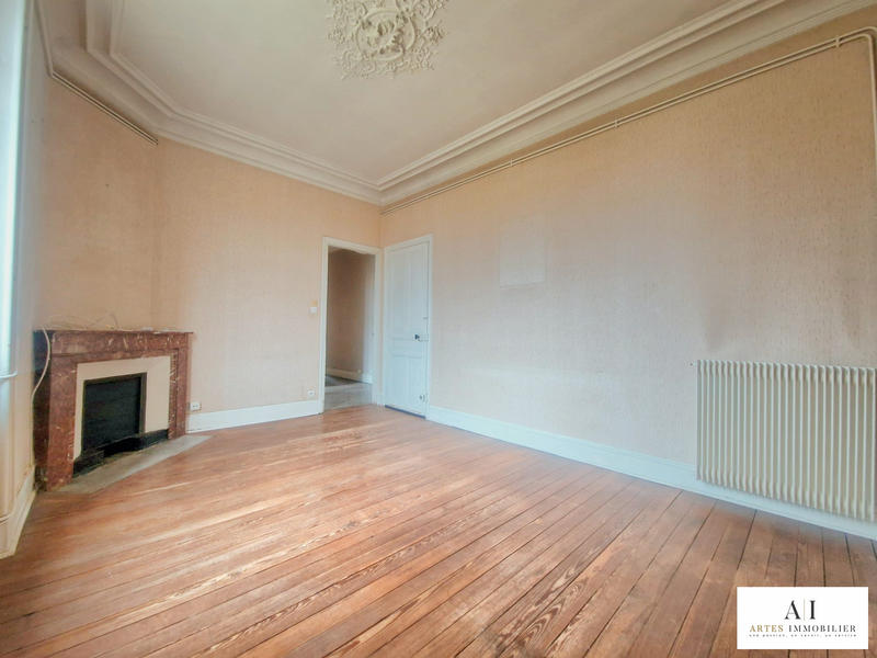 Appartement - 83 m² - 4 pièces