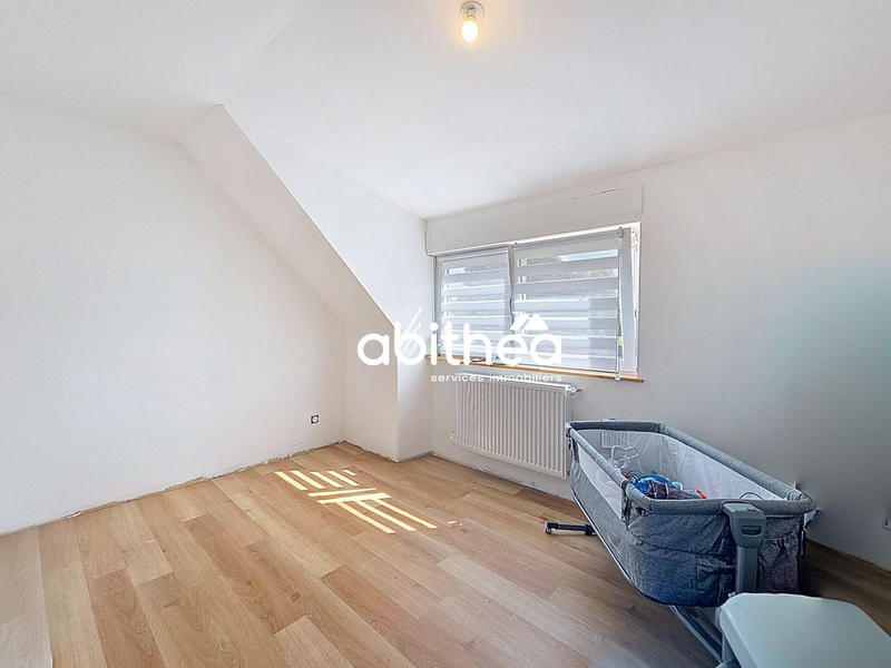 Maison - 83 m² - 4 pièces