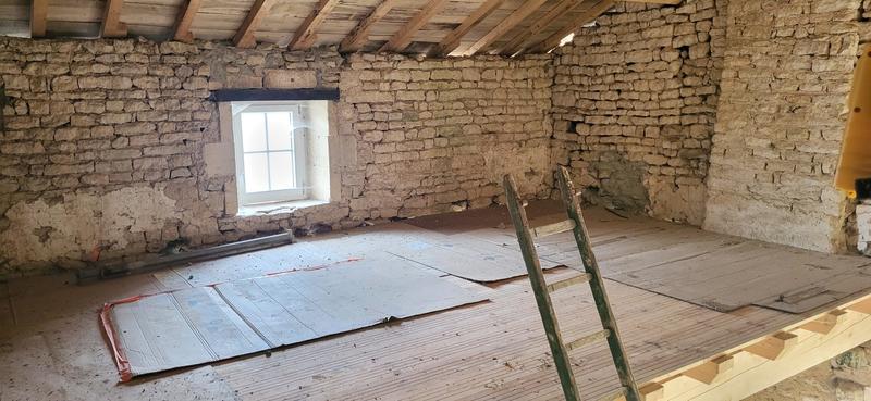 Maison ancienne - 300 m² - 8 pièces