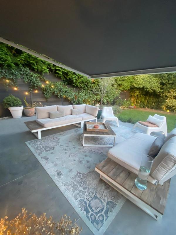 Maison - 200 m² - 8 pièces