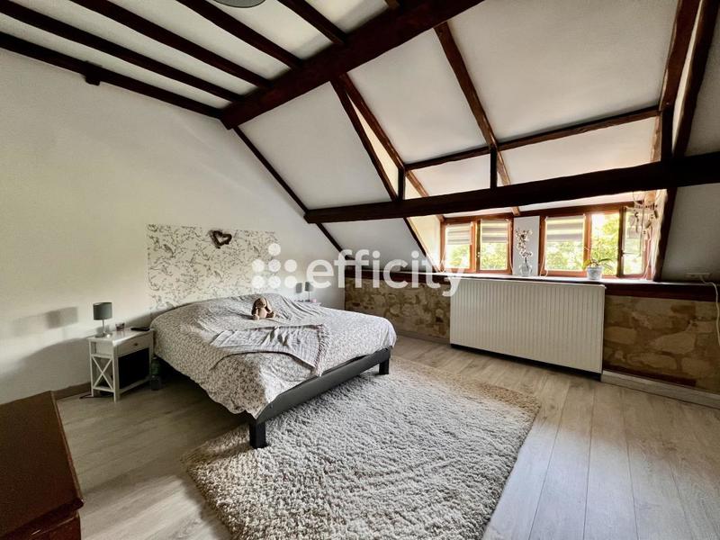 Maison - 211 m² - 9 pièces