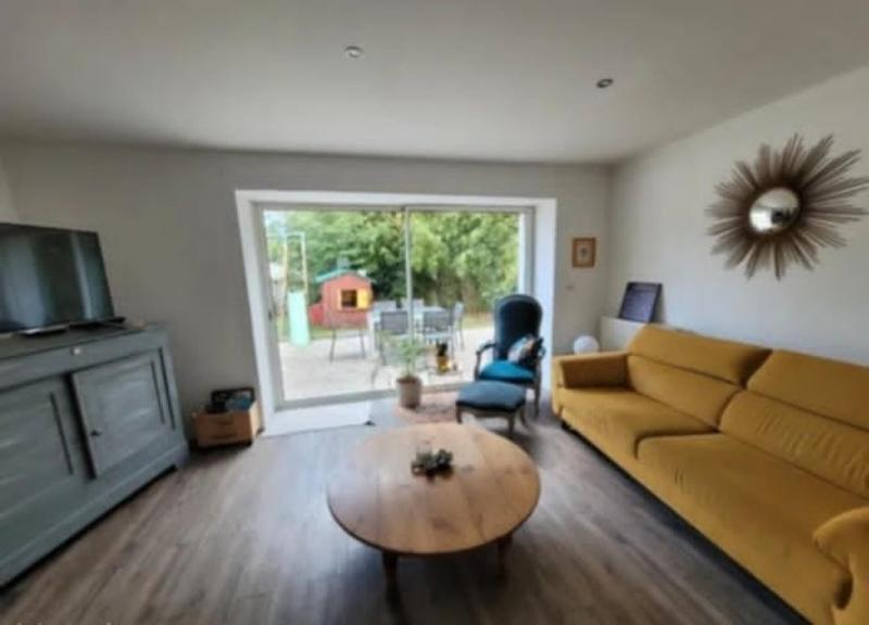 Maison - 300 m² - 9 pièces