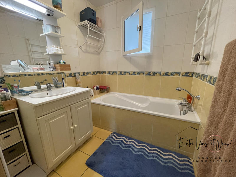 Maison traditionnelle - 143 m² - 7 pièces