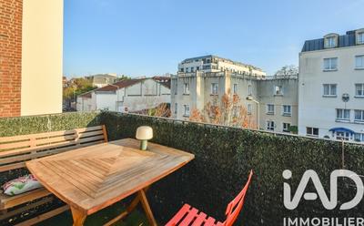 Appartement - 86 m² - 4 pièces