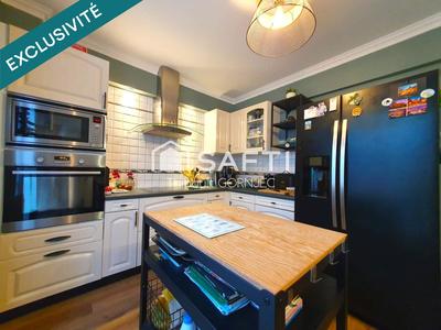 Maison - 138 m² - 6 pièces