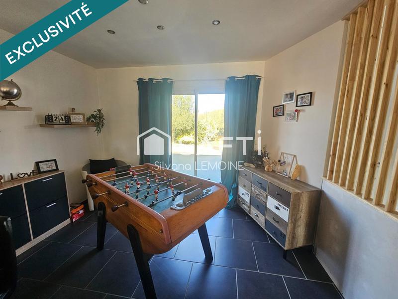 Maison - 162 m² - 8 pièces