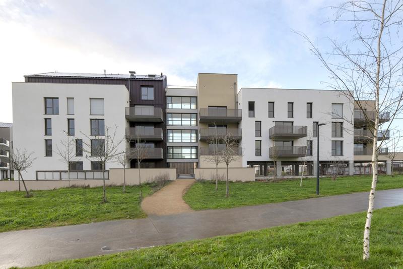 Appartement - 94 m² - 4 pièces