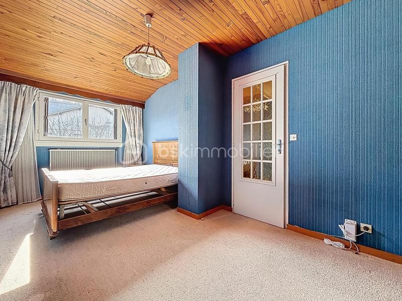 Maison - 99 m² - 4 pièces