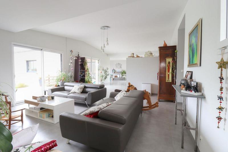 Maison - 167 m² - 5 pièces