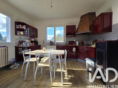 Maison - 76 m² - 3 pièces