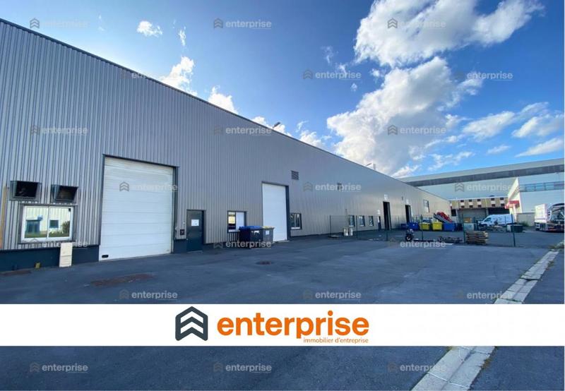 Local d'activité / Entrepôt - 294 m²