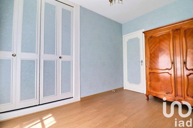 Maison - 170 m² - 9 pièces