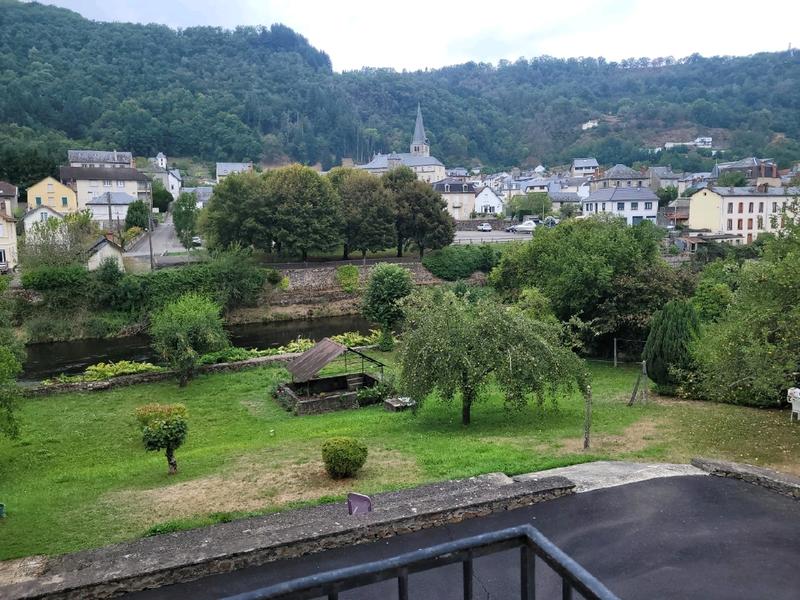 Immeuble - 452 m² - 18 pièces