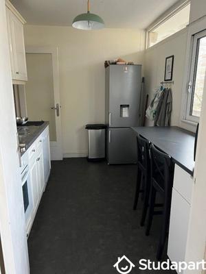 Chambre - 9 m² - 1 pièce