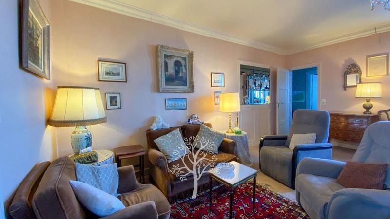 Appartement - 170 m² - 6 pièces