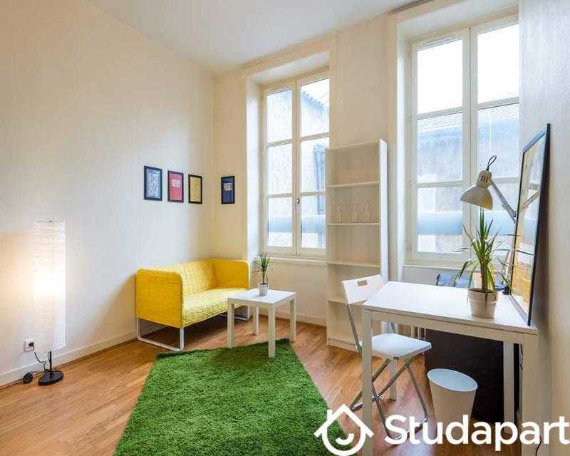 Chambre - 110 m² - 1 pièce