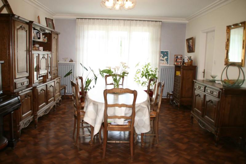 Maison - 170 m² - 9 pièces