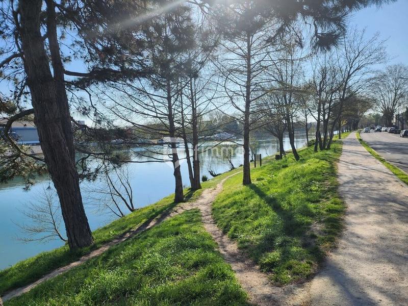 Appartement - 94 m² - 5 pièces