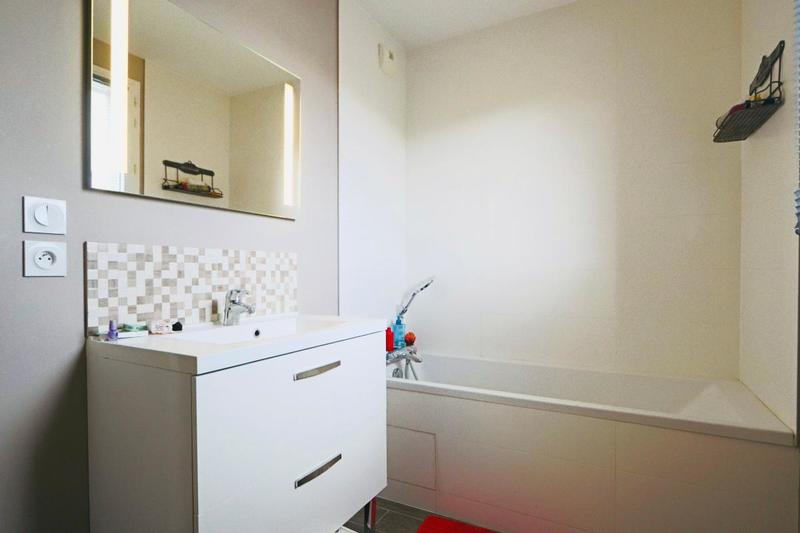 Maison - 106 m² - 6 pièces