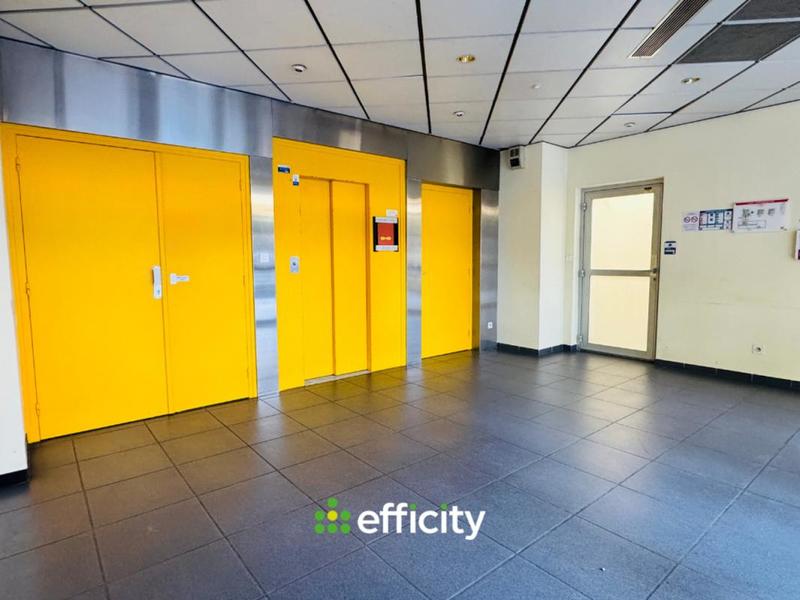 Bureau - 12 m² - 1 pièce