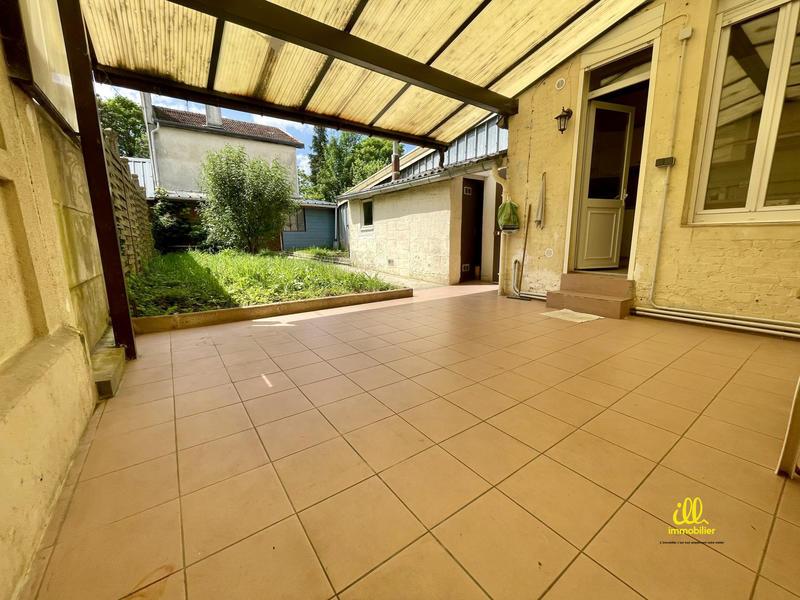 Maison - 125 m² - 6 pièces