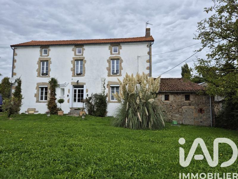 Maison de campagne - 180 m² - 7 pièces