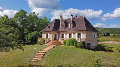 Maison - 175 m² - 6 pièces