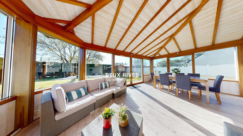 Maison - 170 m² - 6 pièces