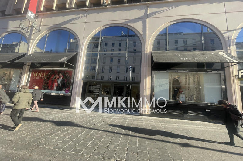 Local commercial - 130 m²