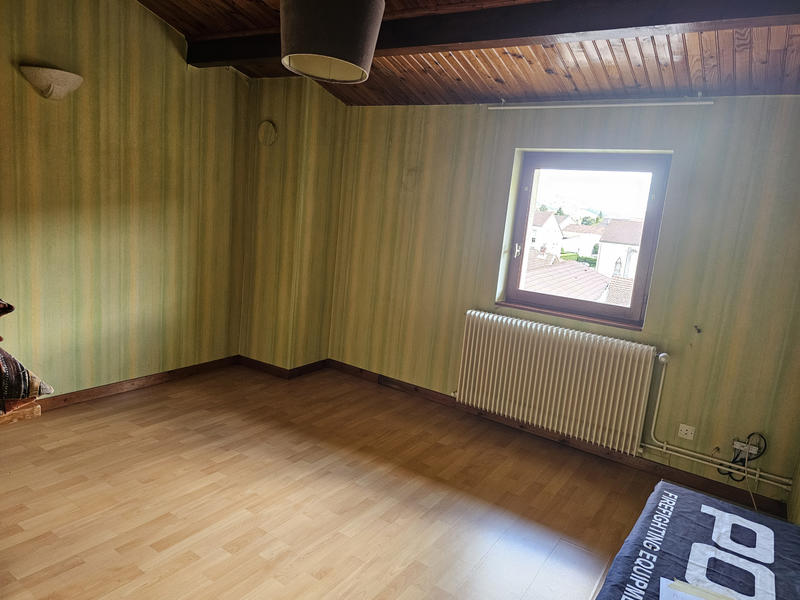 Maison - 220 m² - 7 pièces