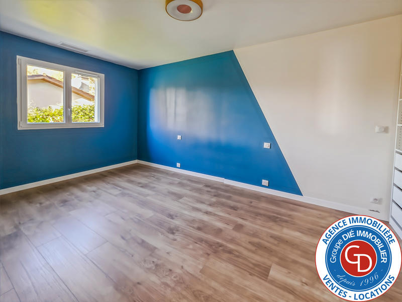 Maison - 110 m² - 5 pièces