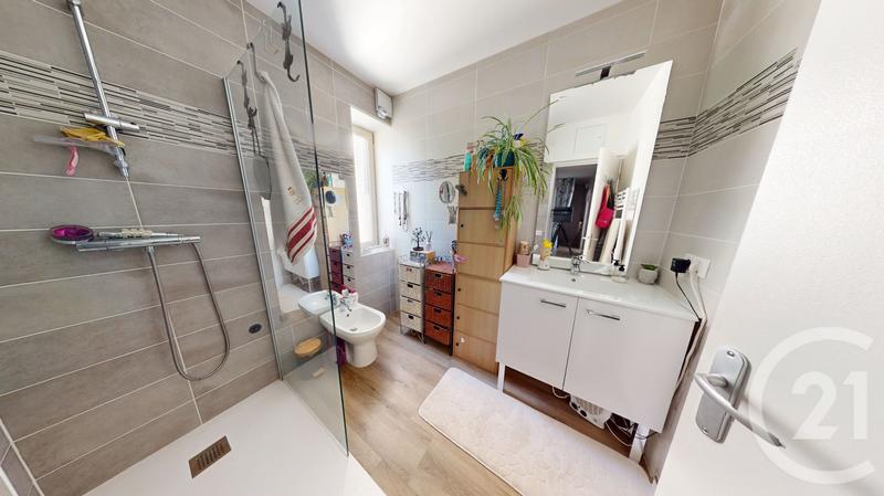 Maison - 112 m² - 6 pièces