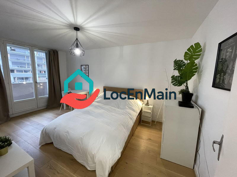 Studio - 25 m² - 1 pièce