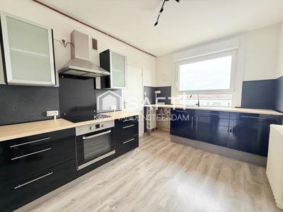 Appartement - 79 m² - 3 pièces