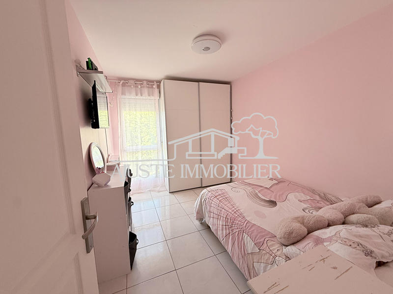 Appartement - 84 m² - 4 pièces