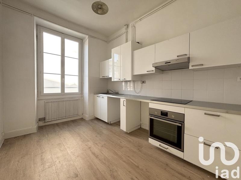 Appartement - 93 m² - 4 pièces