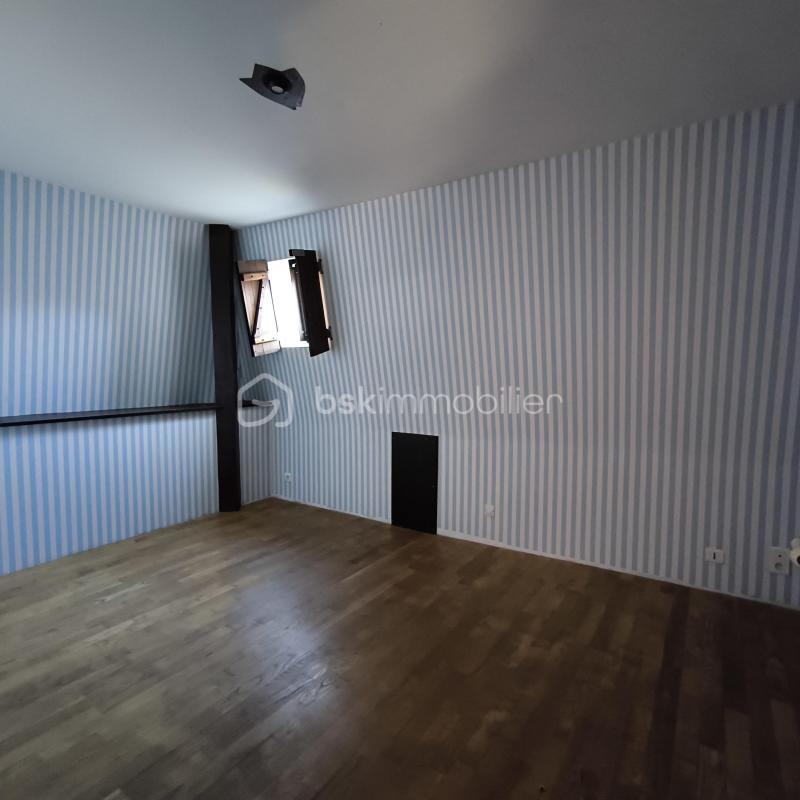 Immeuble - 1 405 m² - 10 pièces