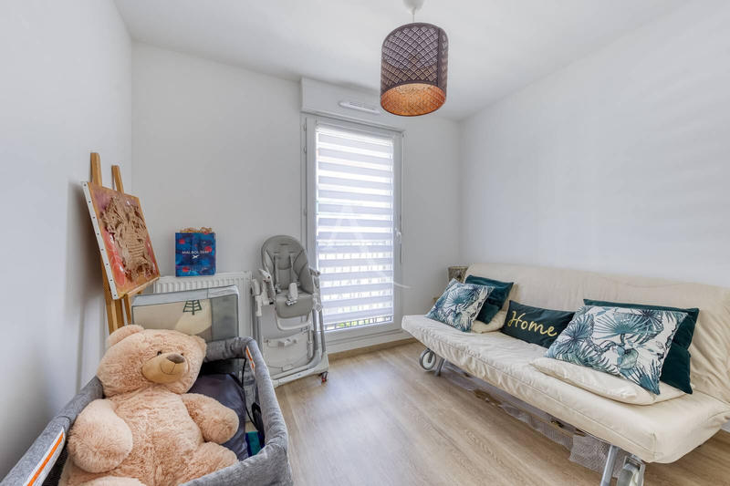 Appartement - 79 m² - 4 pièces