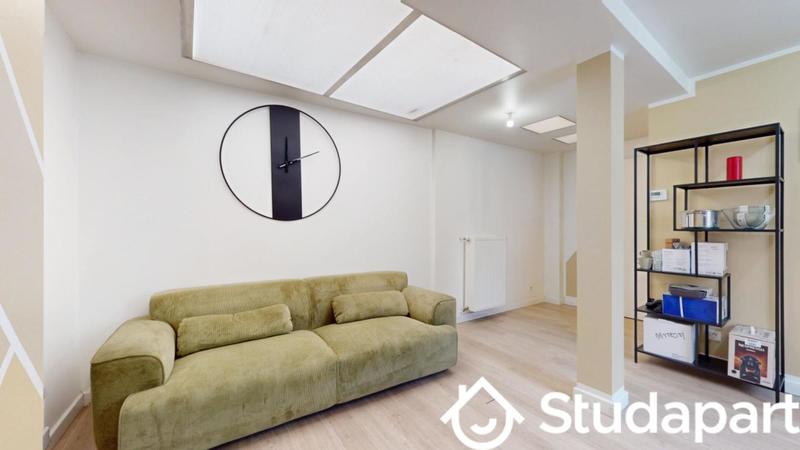 Chambre - 17 m² - 1 pièce