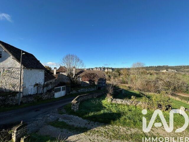 Maison de village - 94 m² - 4 pièces