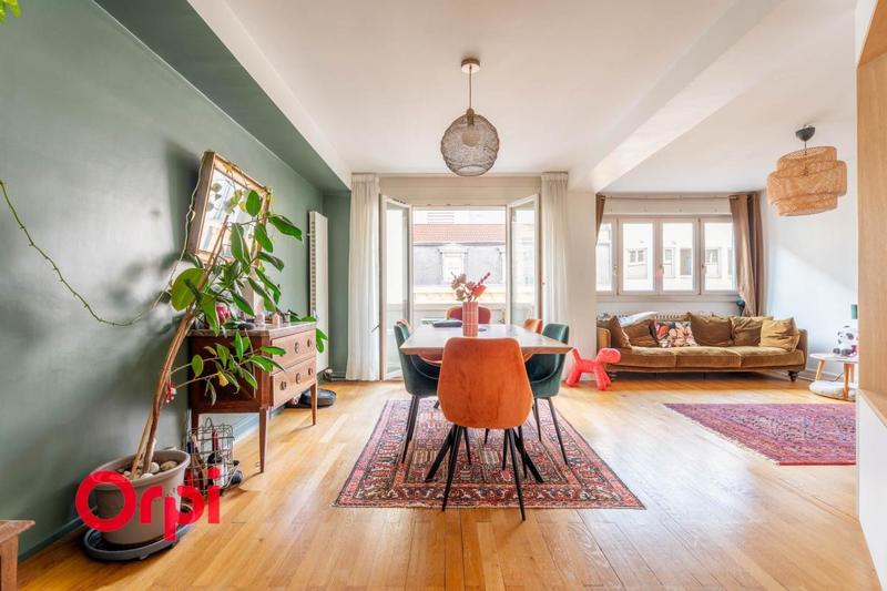 Appartement - 80 m² - 4 pièces