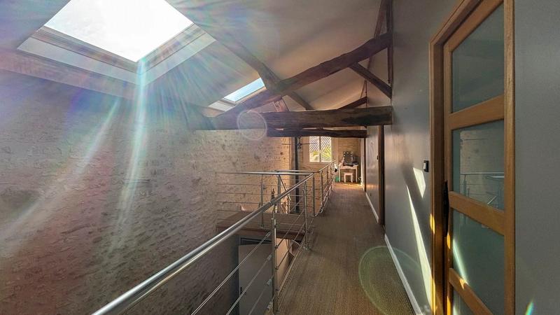 Maison - 160 m² - 5 pièces