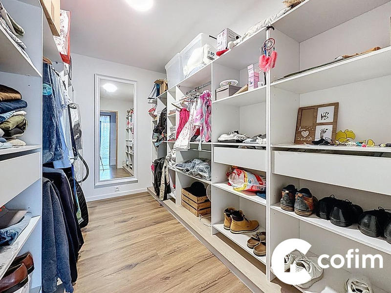 Maison - 149 m² - 6 pièces