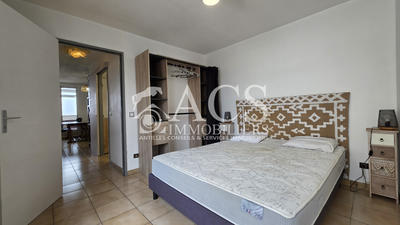 Appartement - 70 m² - 2 pièces