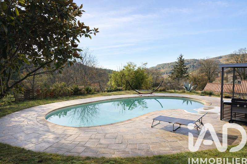 Maison - 116 m² - 6 pièces