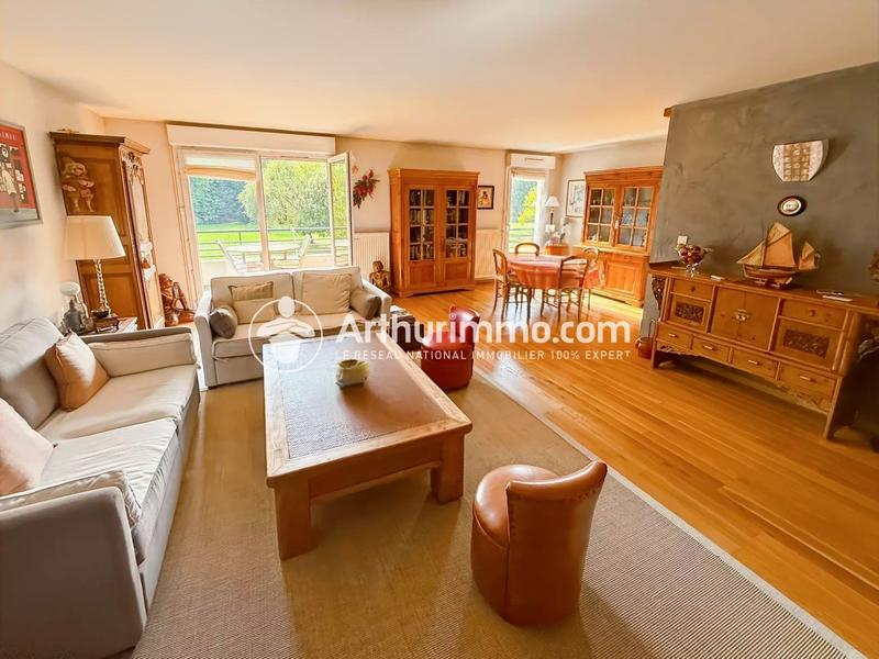 Appartement - 91 m² - 4 pièces