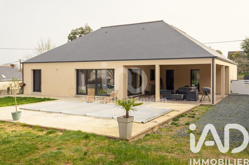 Maison - 142 m² - 7 pièces
