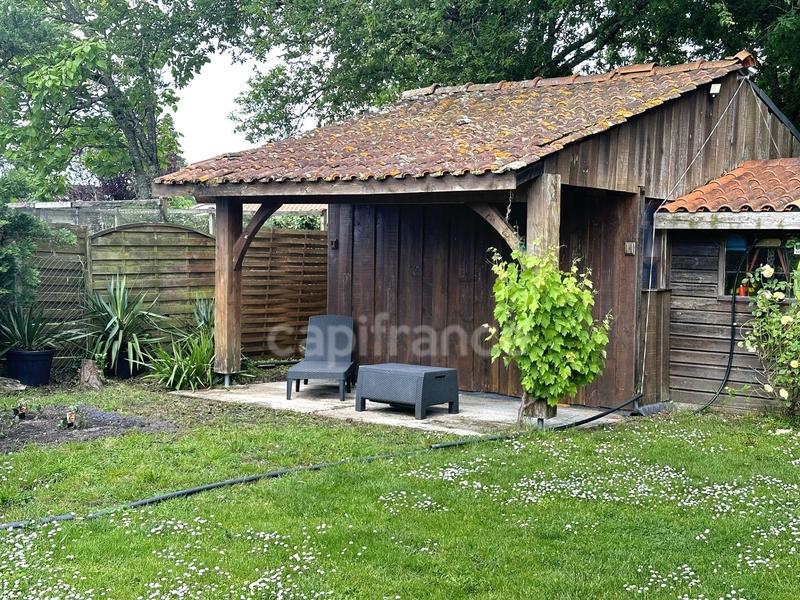 Maison - 180 m² - 5 pièces