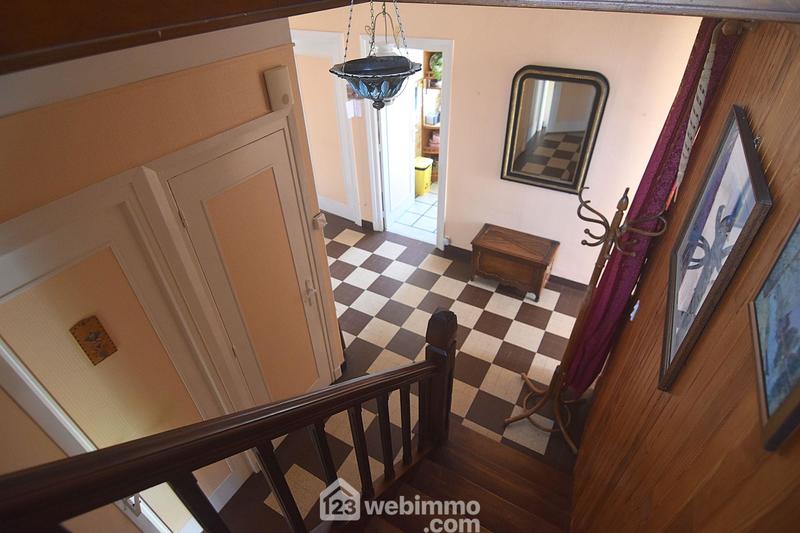 Maison - 128 m² - 6 pièces